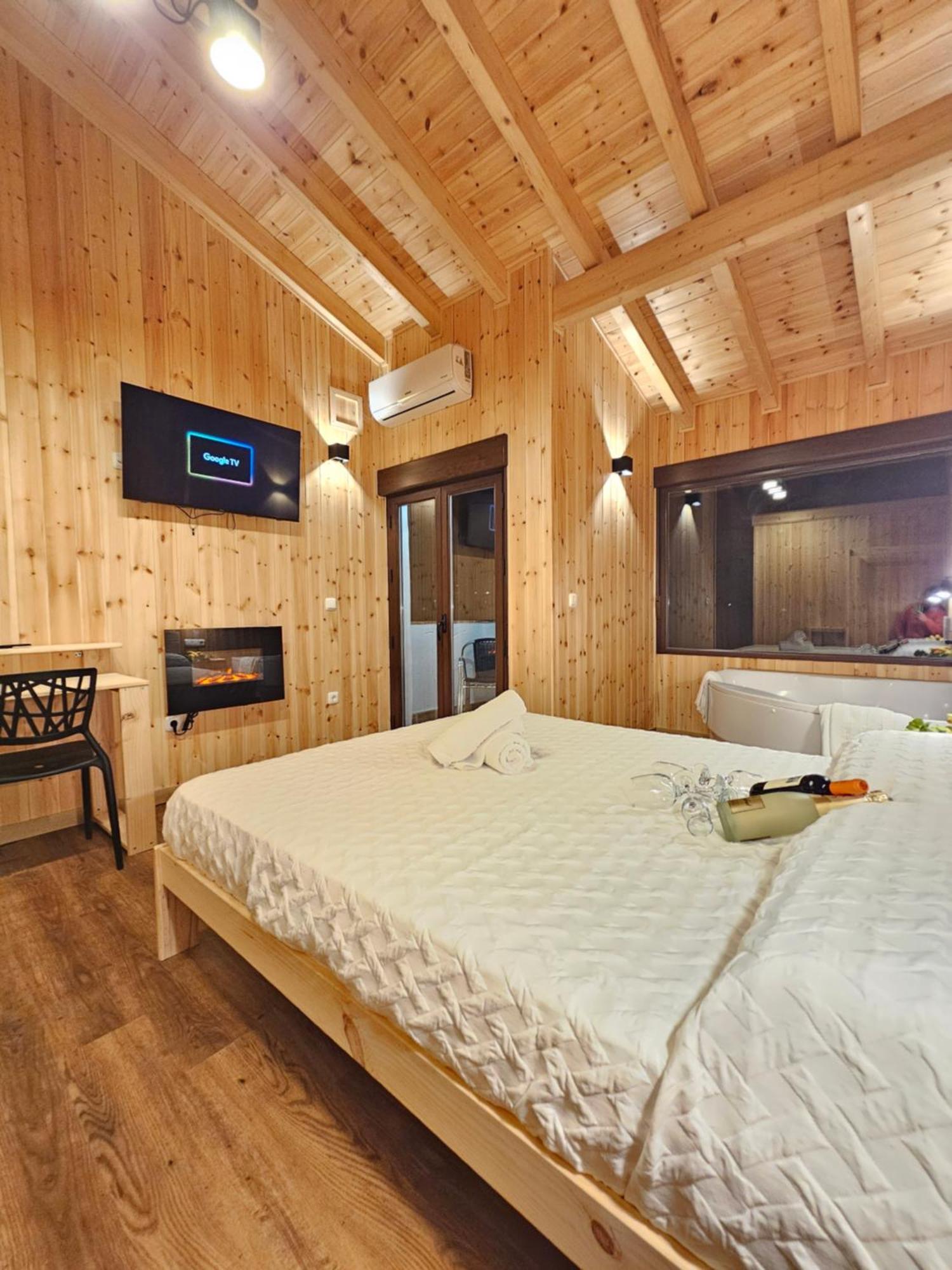 La Luna Del Sur Bed & Breakfast 2*