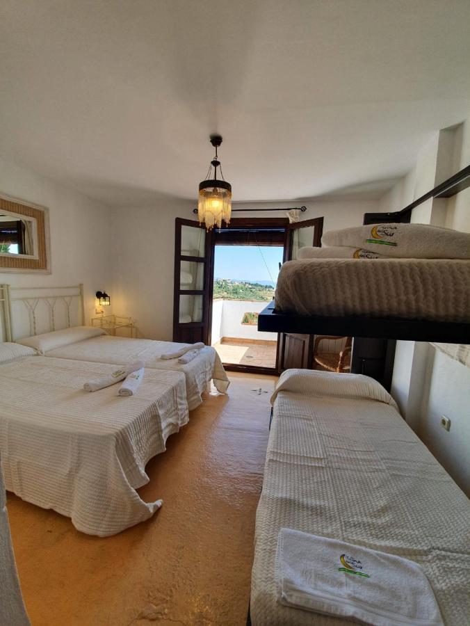 La Luna Del Sur Bed & Breakfast 2*
